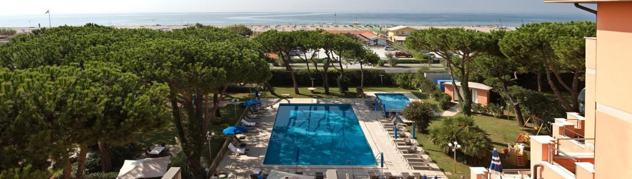 Versilia Palace Hotel Marina di Pietrasanta Exterior foto